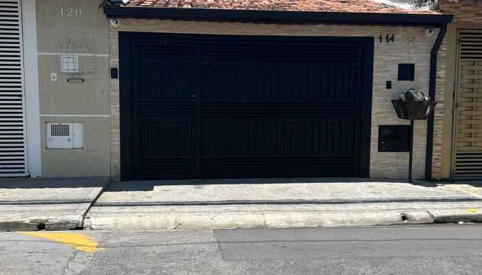 Casa em Poá - Fachada