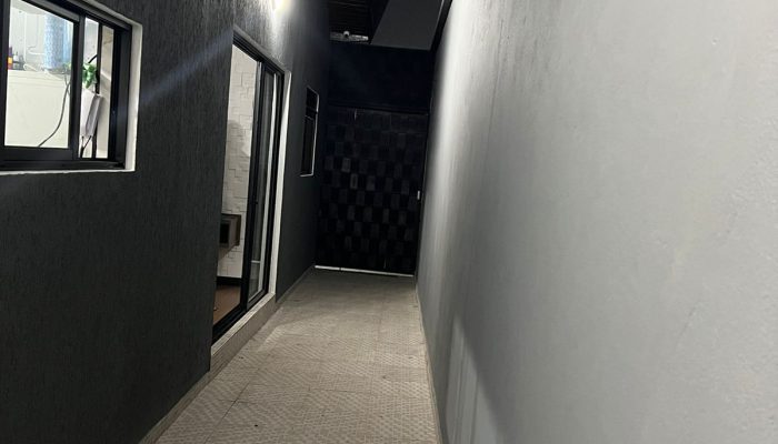 Casa em Poá - Lateral