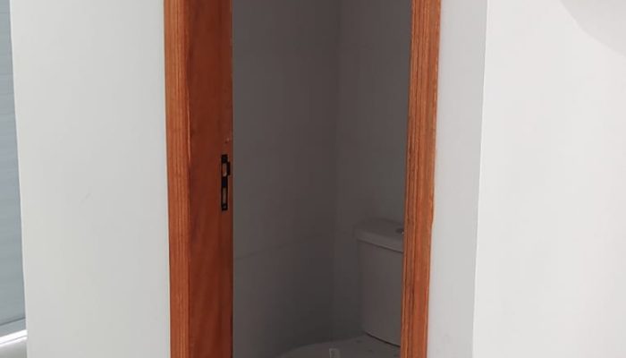 Sobrado em Guaianases - Lavabo